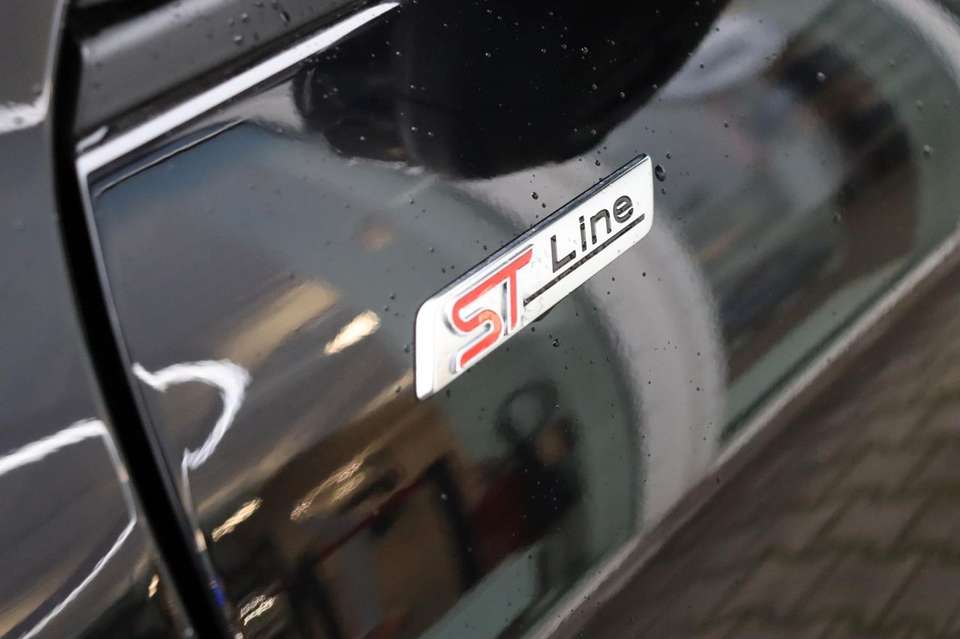 Ford Kuga - Imagem 6