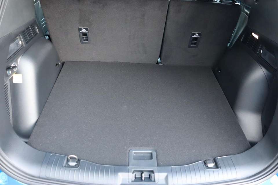 Ford Kuga - Imagem 8
