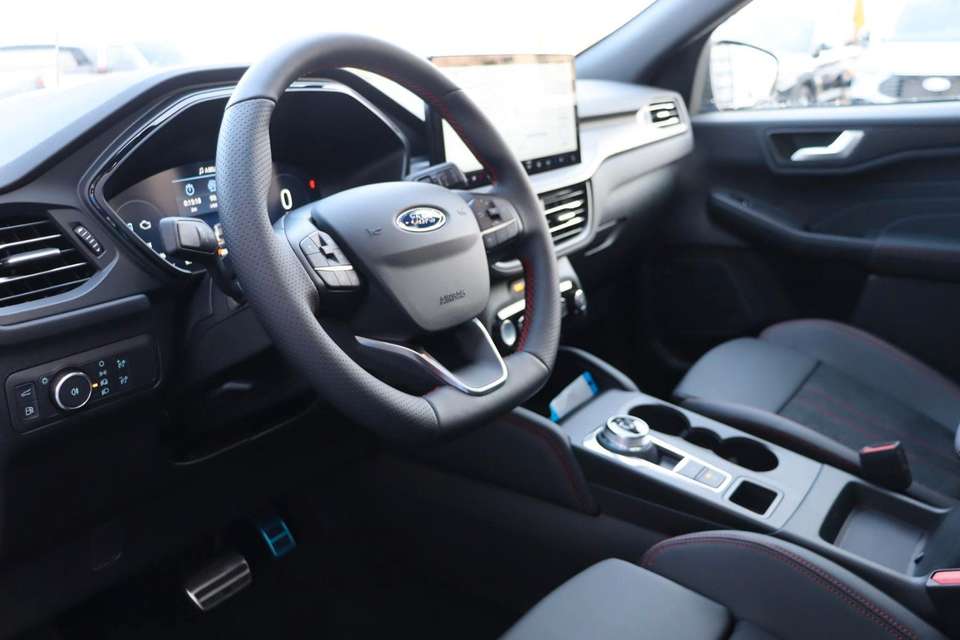Ford Kuga - Imagem 12