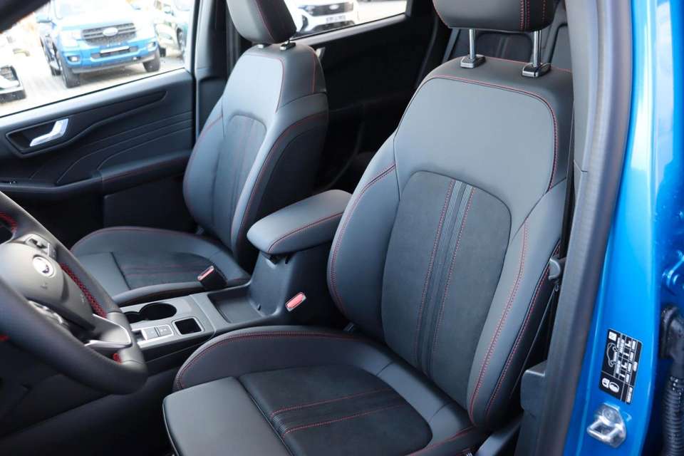 Ford Kuga - Imagem 13