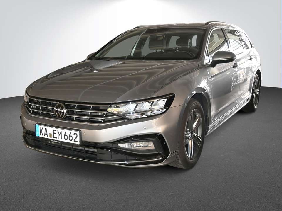 Volkswagen Passat - Imagem 1