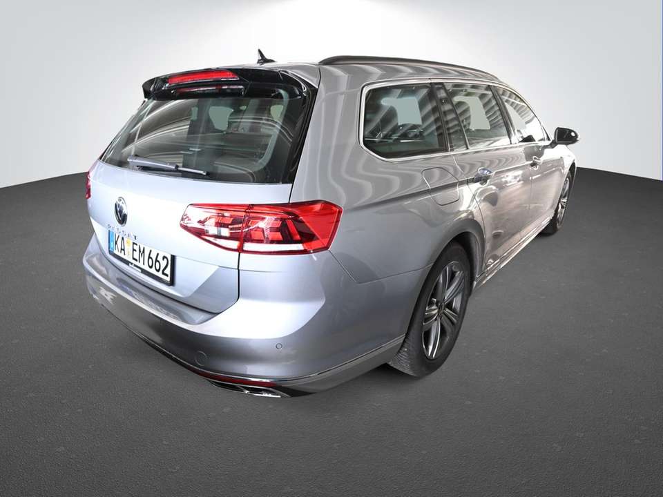 Volkswagen Passat - Imagem 2