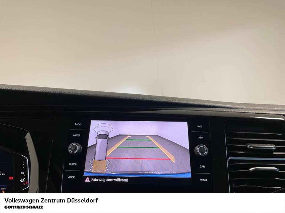Volkswagen T6.1 California - Imagem 12
