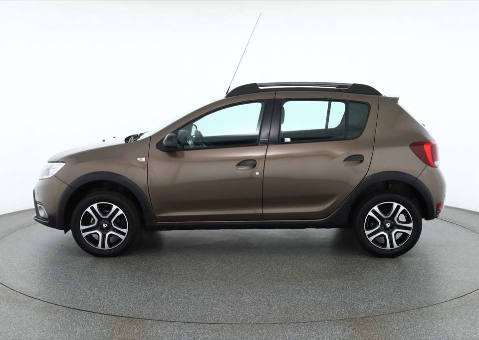 Dacia Sandero - Imagem 2
