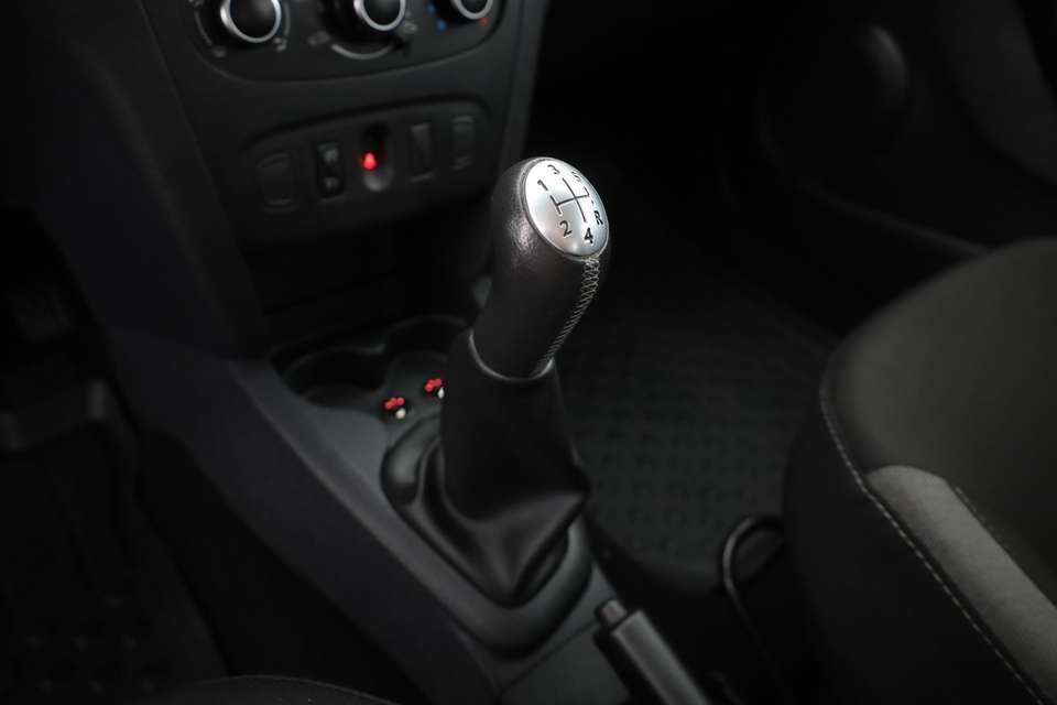 Dacia Sandero - Imagem 14