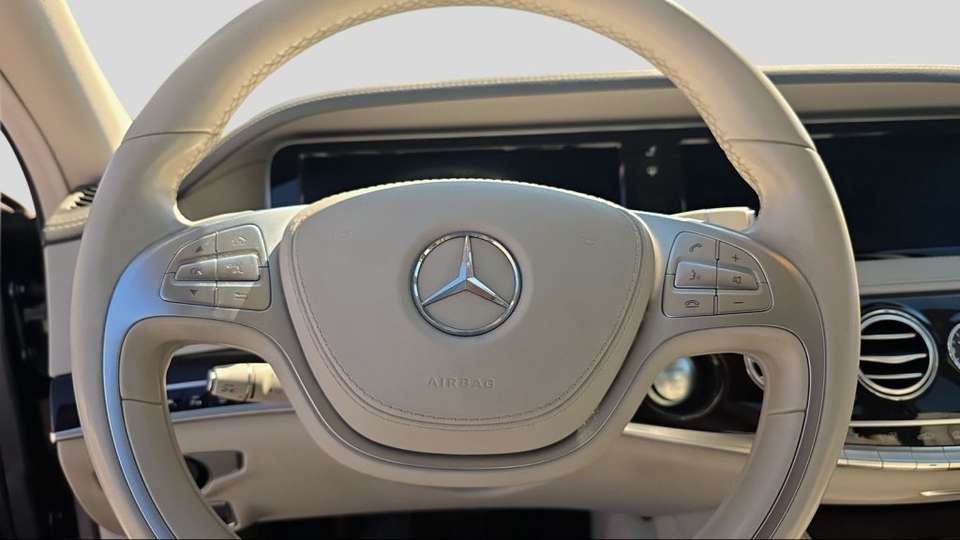 Mercedes-Benz S 350 - Imagem 8
