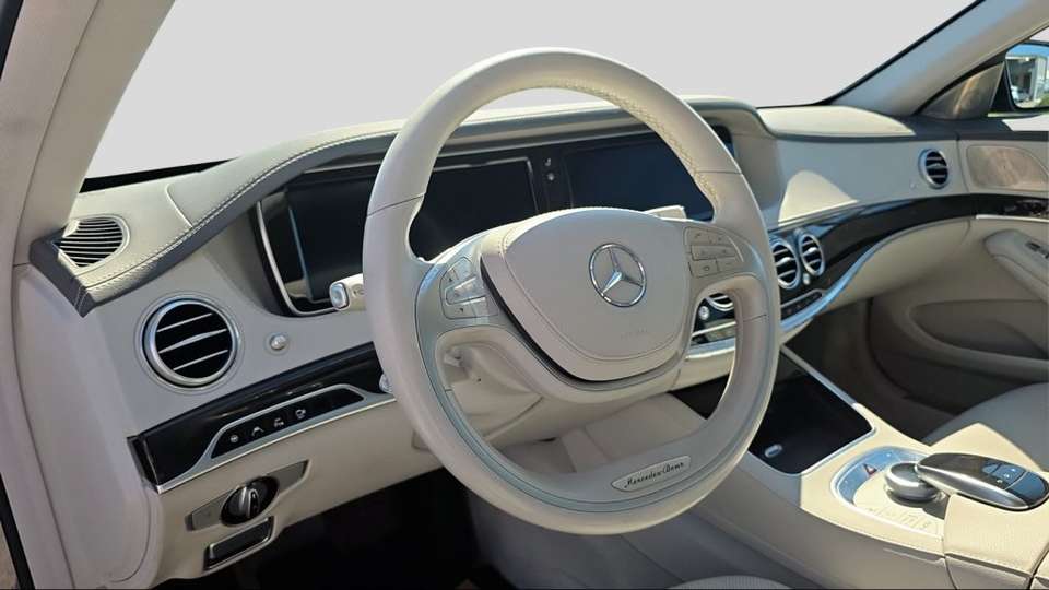 Mercedes-Benz S 350 - Imagem 15