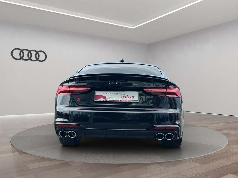 Audi S5 - Imagem 6