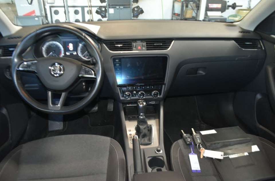 Skoda Octavia - Imagem 5