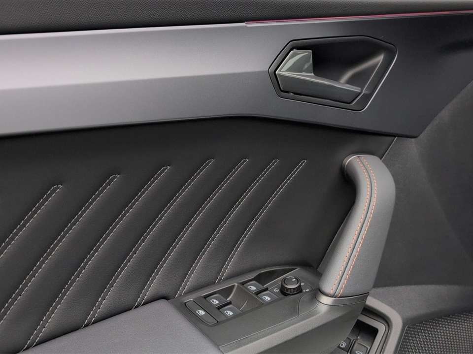 CUPRA Leon - Imagem 12