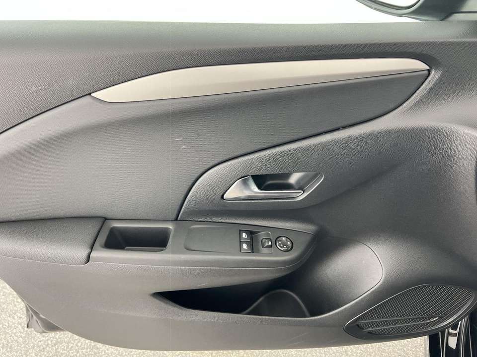 Opel Corsa - Imagem 11