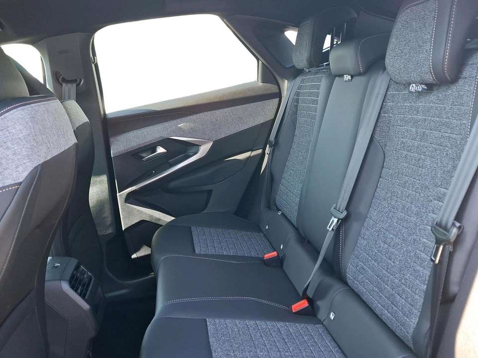 Peugeot 3008 - Imagem 8