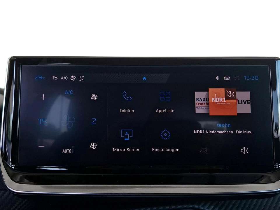 Peugeot 2008 - Imagem 12