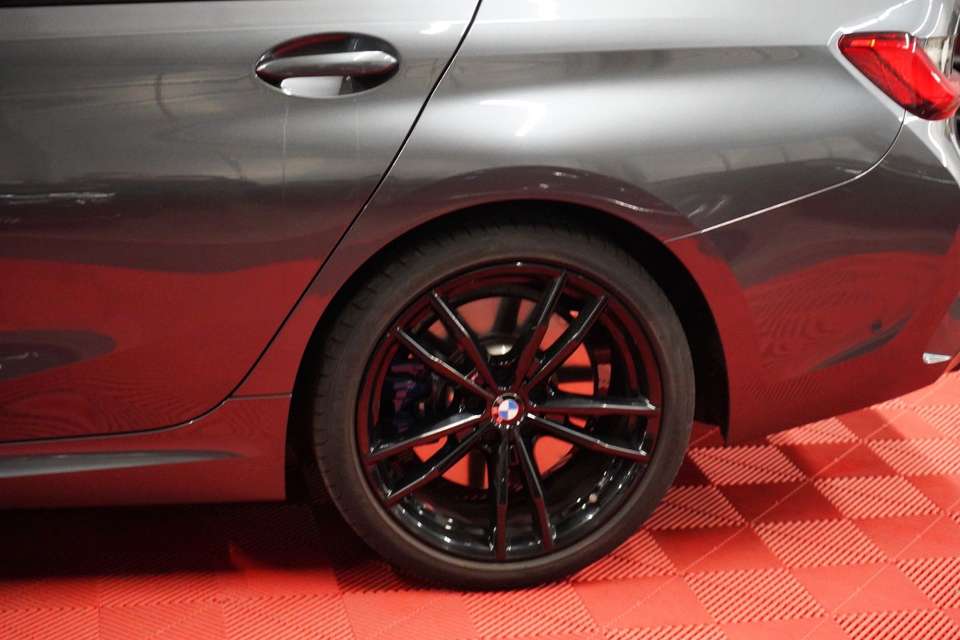 BMW 340 - Imagem 9