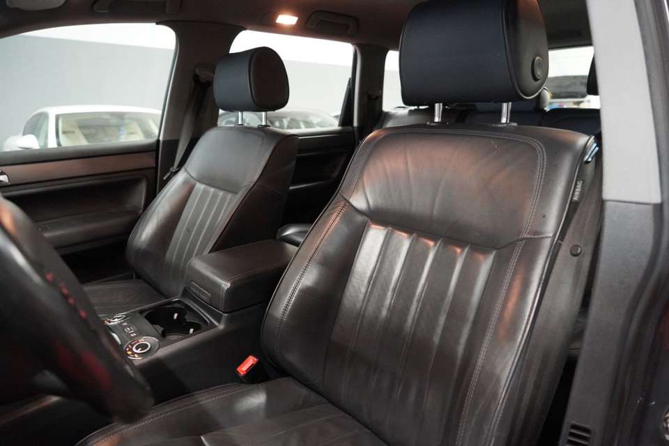 Volkswagen Touareg - Imagem 15