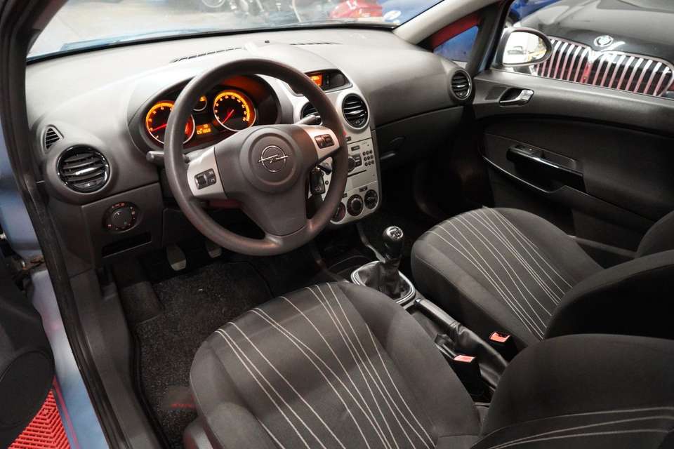 Opel Corsa - Imagem 13