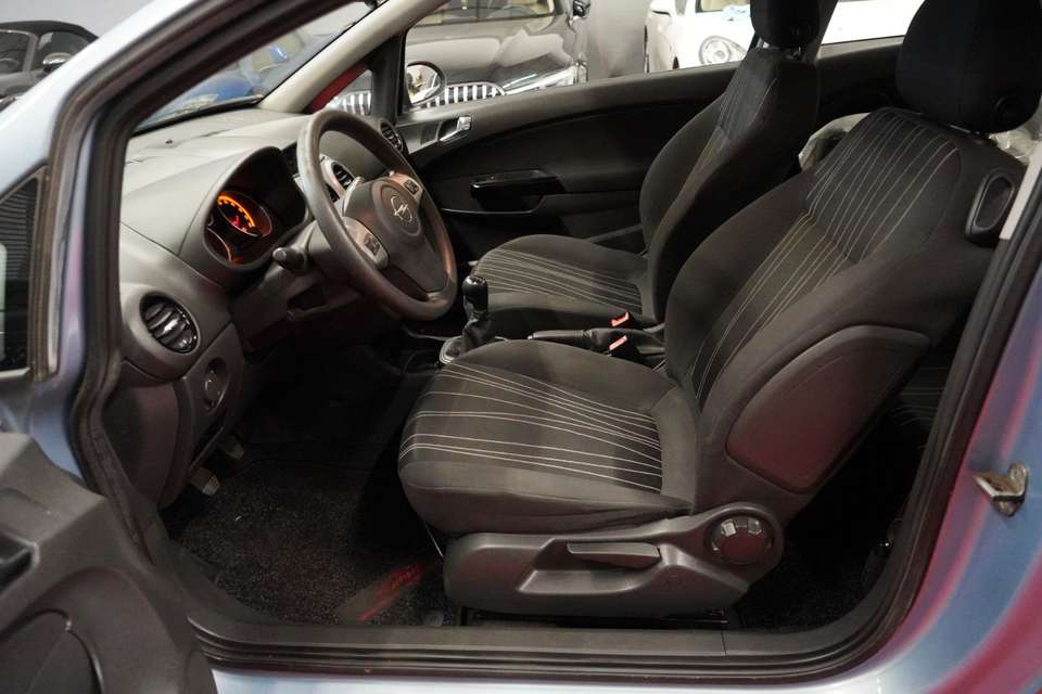 Opel Corsa - Imagem 14