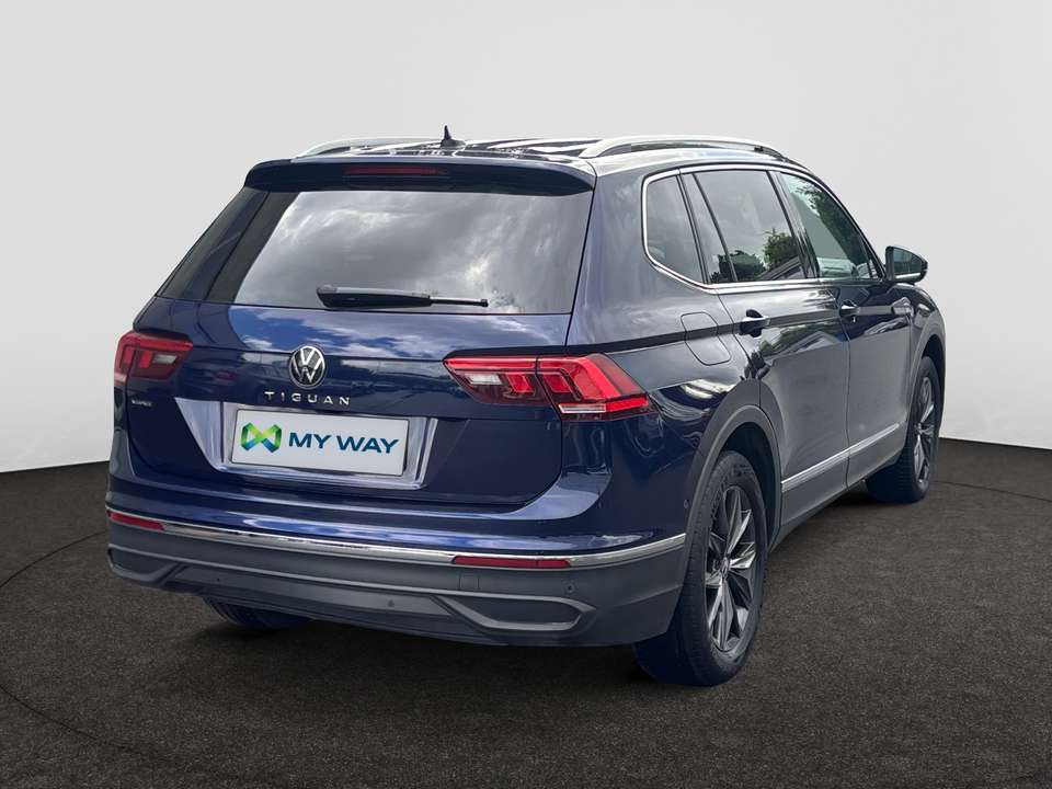 Volkswagen Tiguan Allspace - Imagem 5
