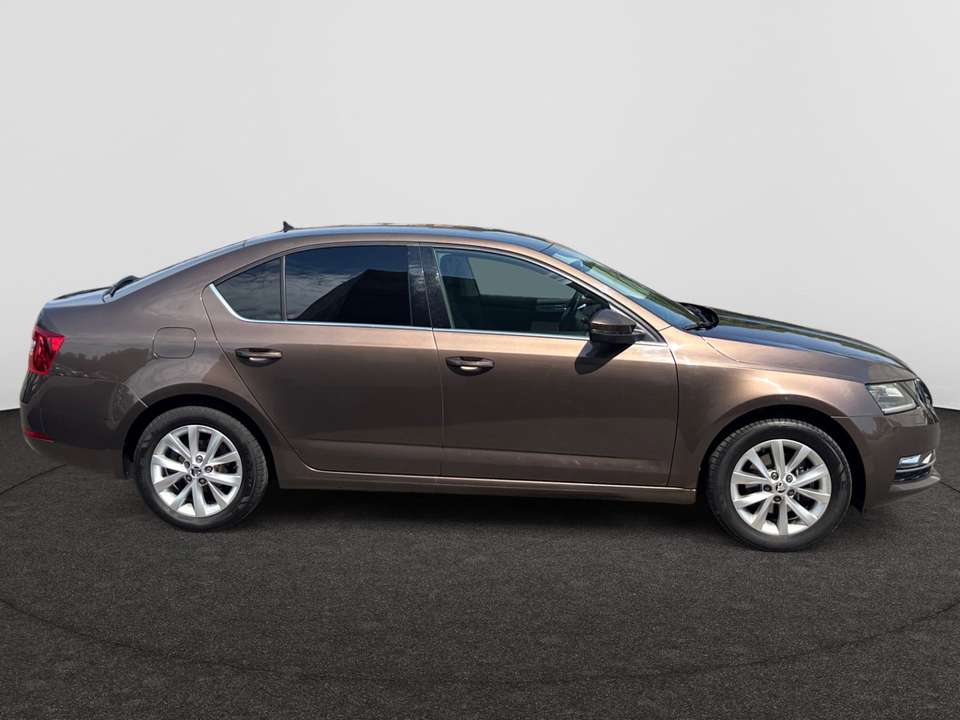 Skoda Octavia - Imagem 7