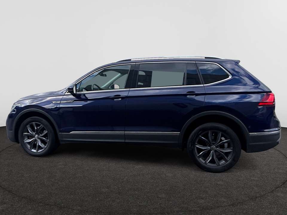 Volkswagen Tiguan Allspace - Imagem 8