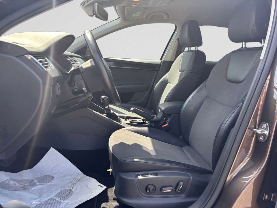 Skoda Octavia - Imagem 9