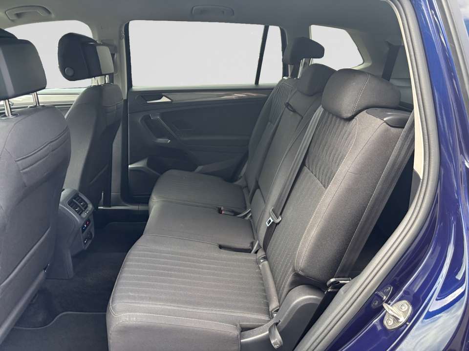 Volkswagen Tiguan Allspace - Imagem 14