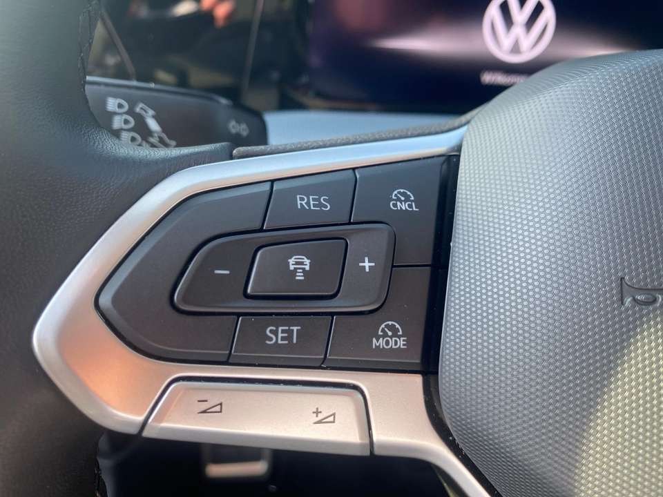 Volkswagen Golf - Imagem 13