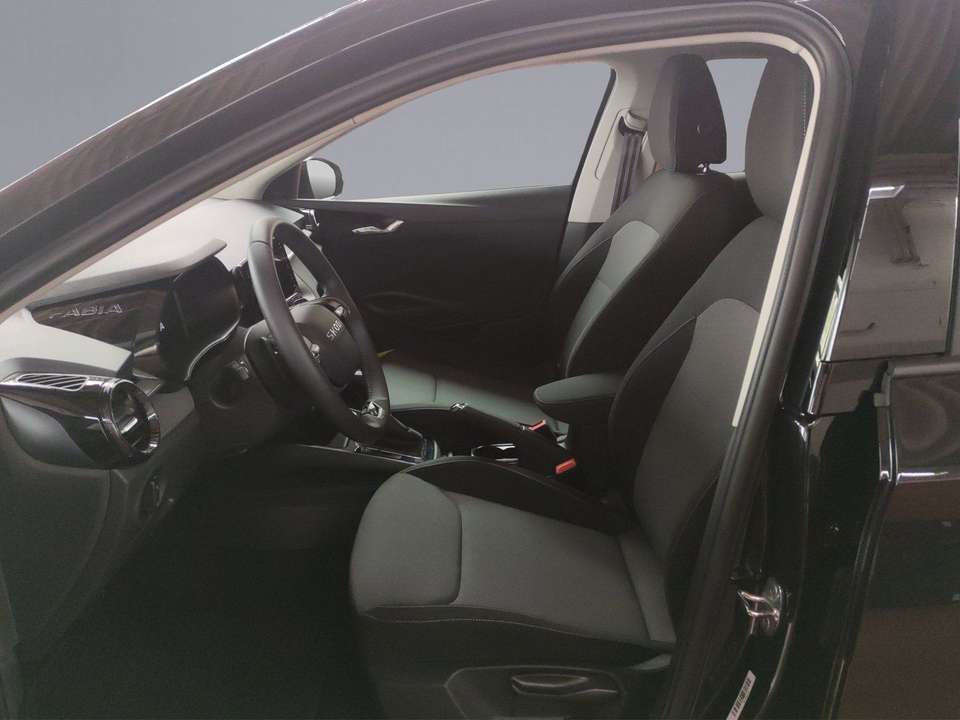 Skoda Fabia - Imagem 7