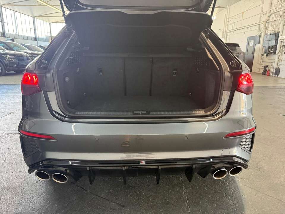 Audi S3 - Imagem 13
