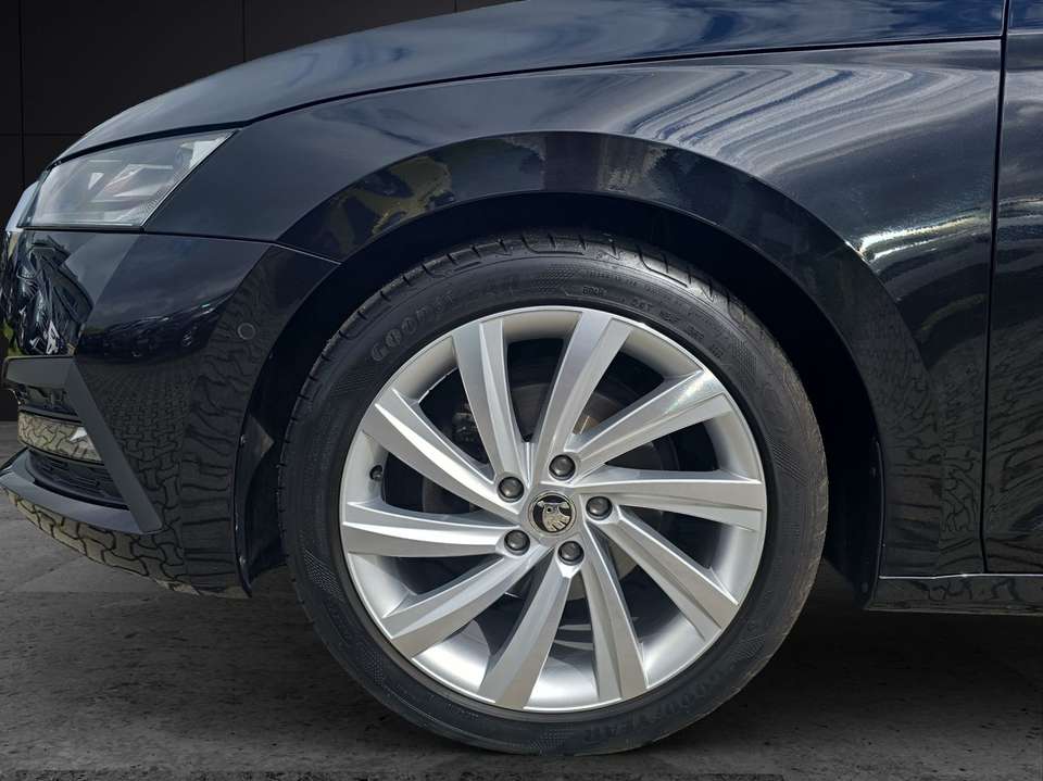 Skoda Octavia - Imagem 9