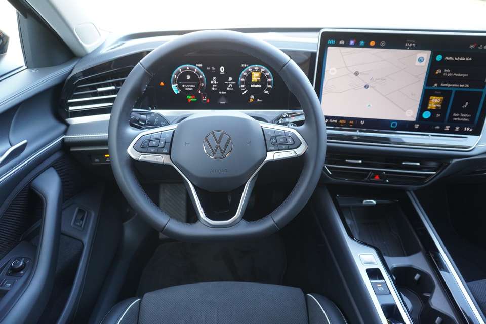 Volkswagen Passat Variant - Imagem 10