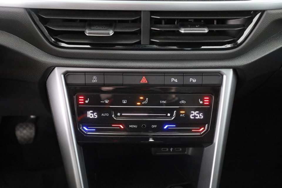 Volkswagen T-Roc - Imagem 12