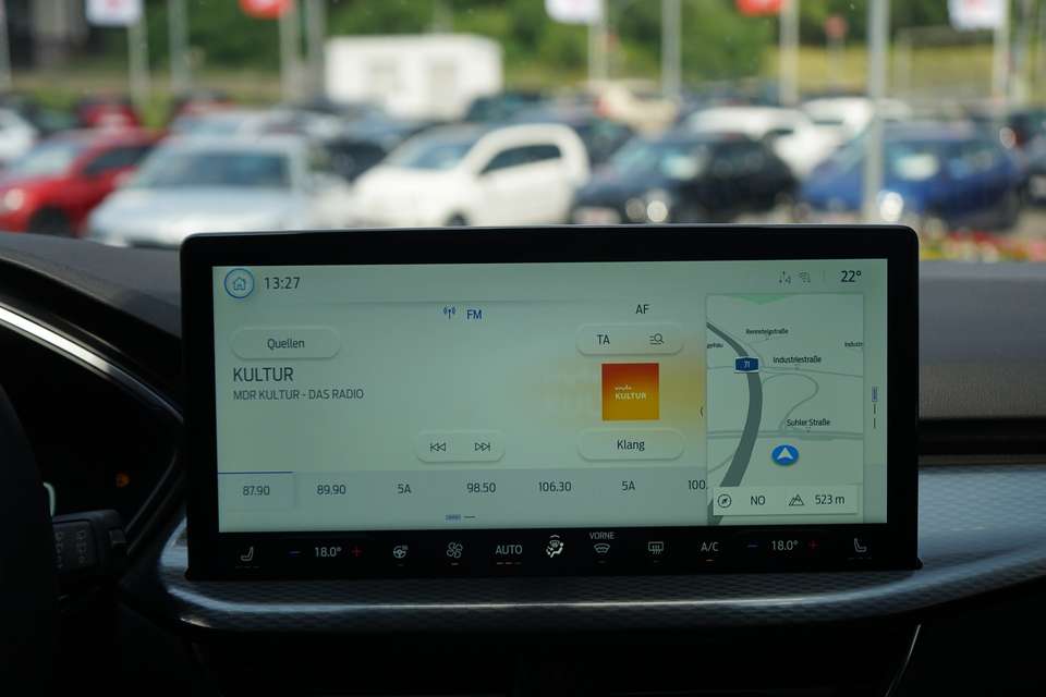 Ford Kuga - Imagem 14