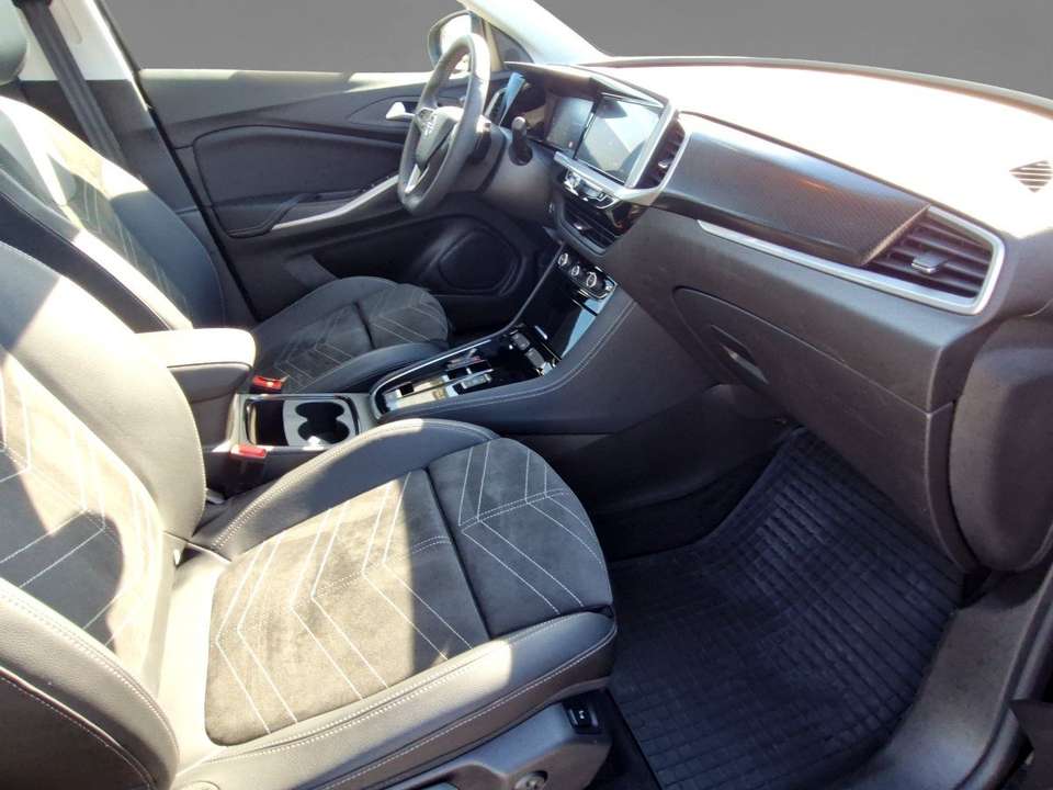 Opel Grandland - Imagem 12