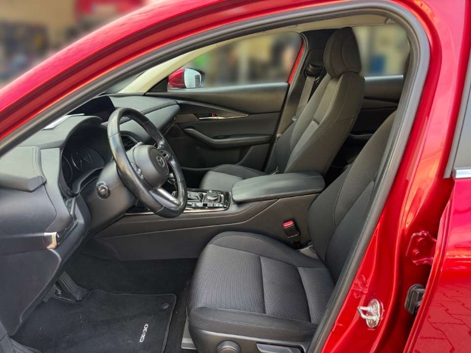 Mazda CX-30 - Imagem 8