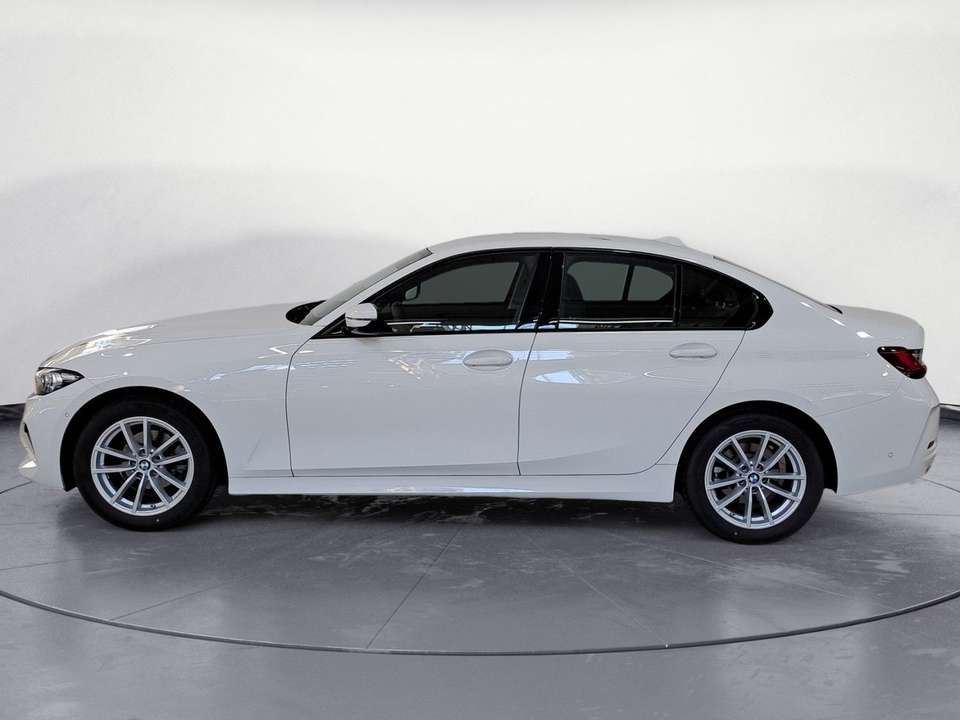 BMW 318 - Imagem 3