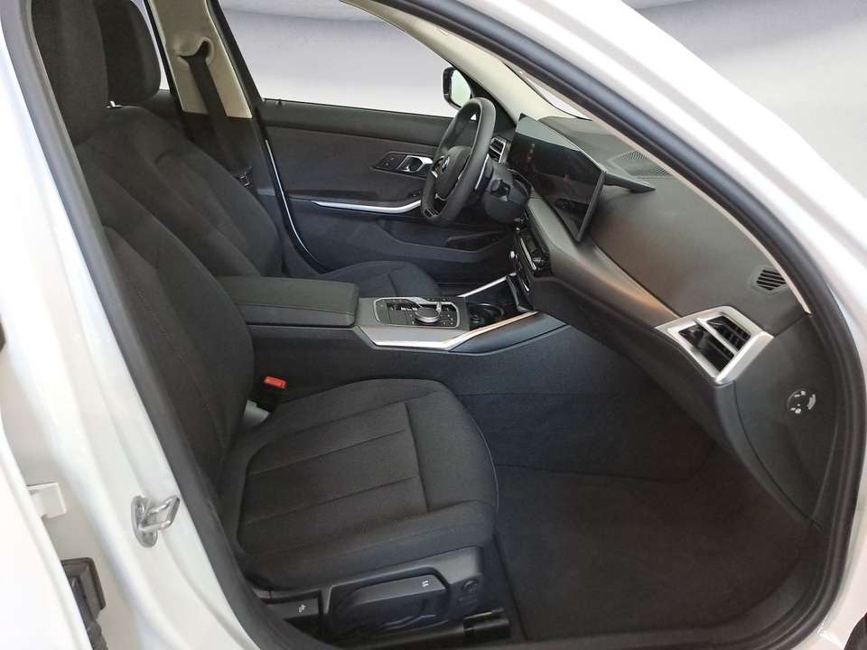 BMW 318 - Imagem 9