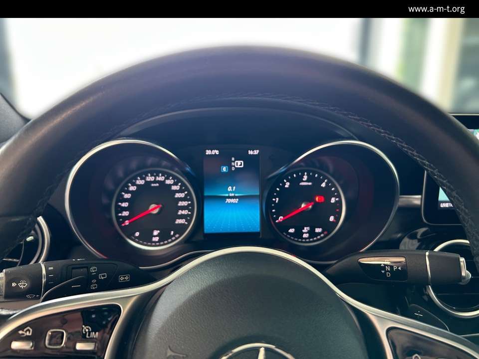 Mercedes-Benz C 220 - Imagem 8