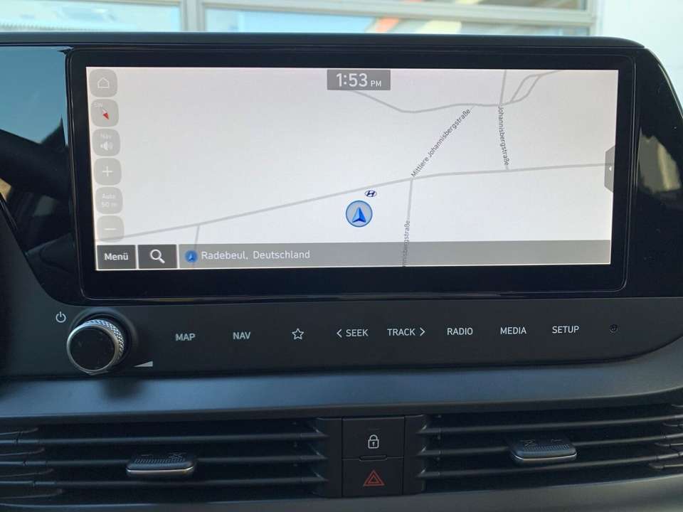 Car picture 9