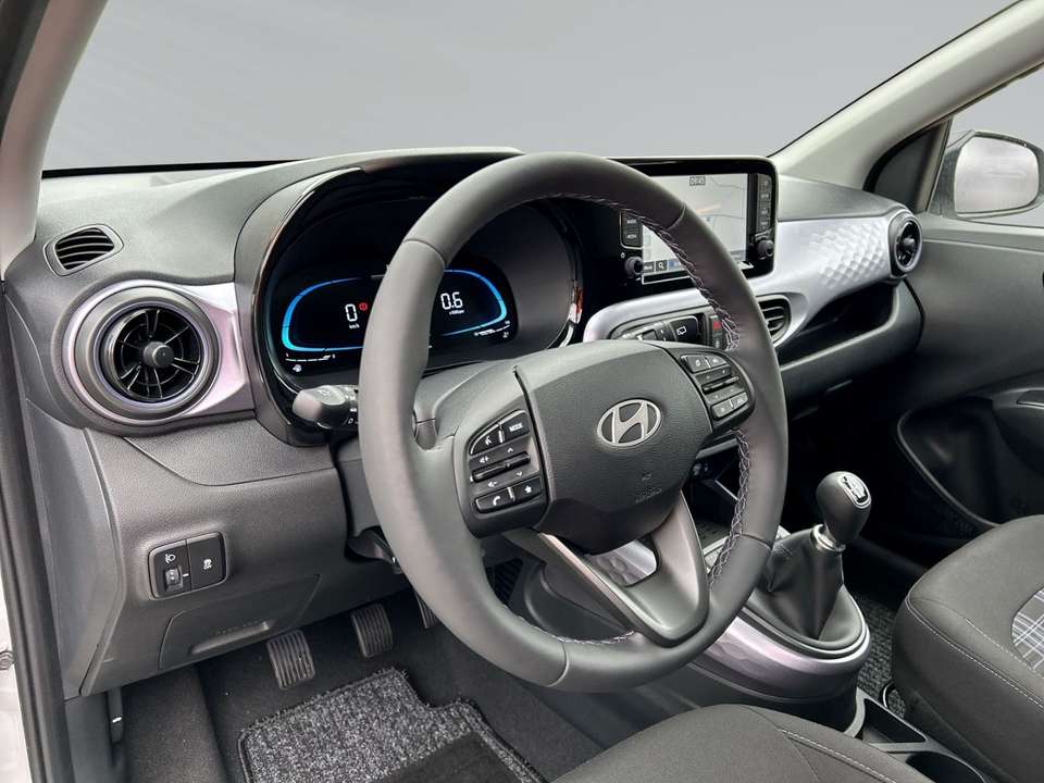 Car picture 9