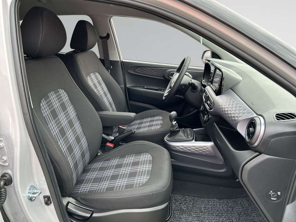 Car picture 11