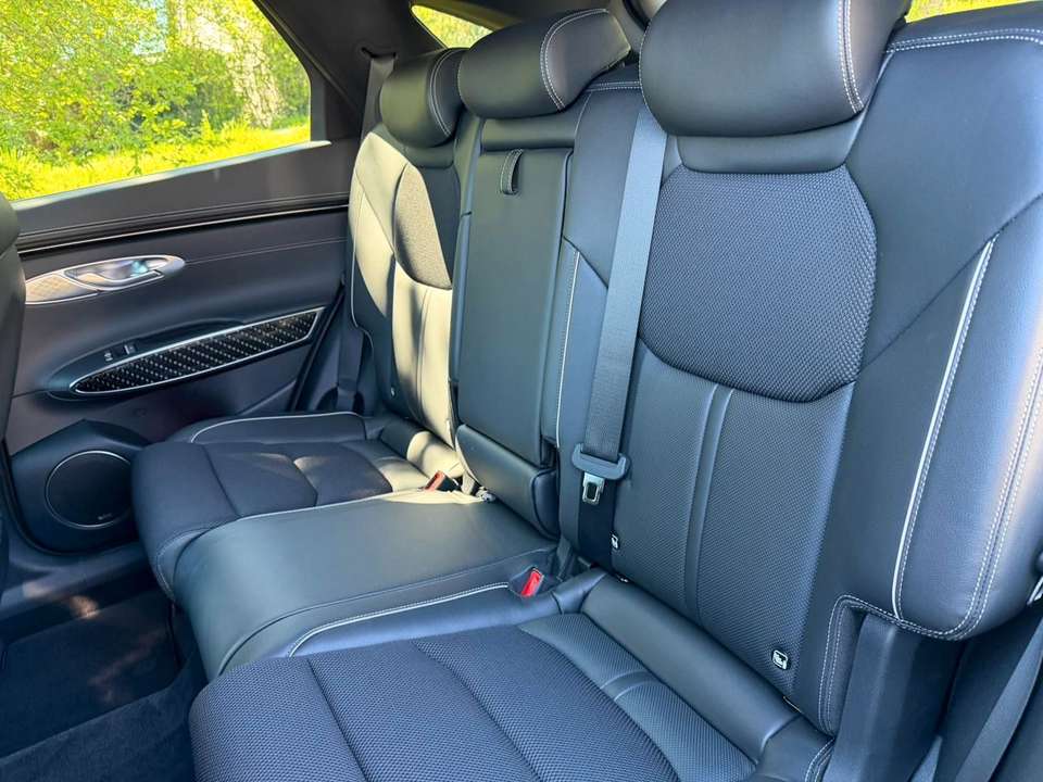 Car picture 9