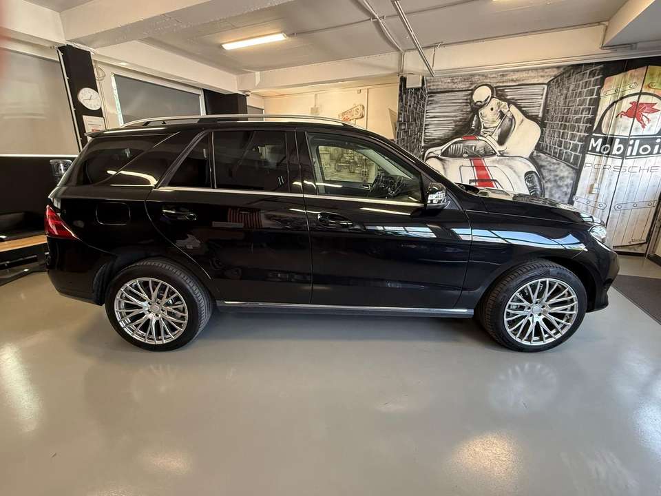 Mercedes-Benz GLE 350 - Imagem 5