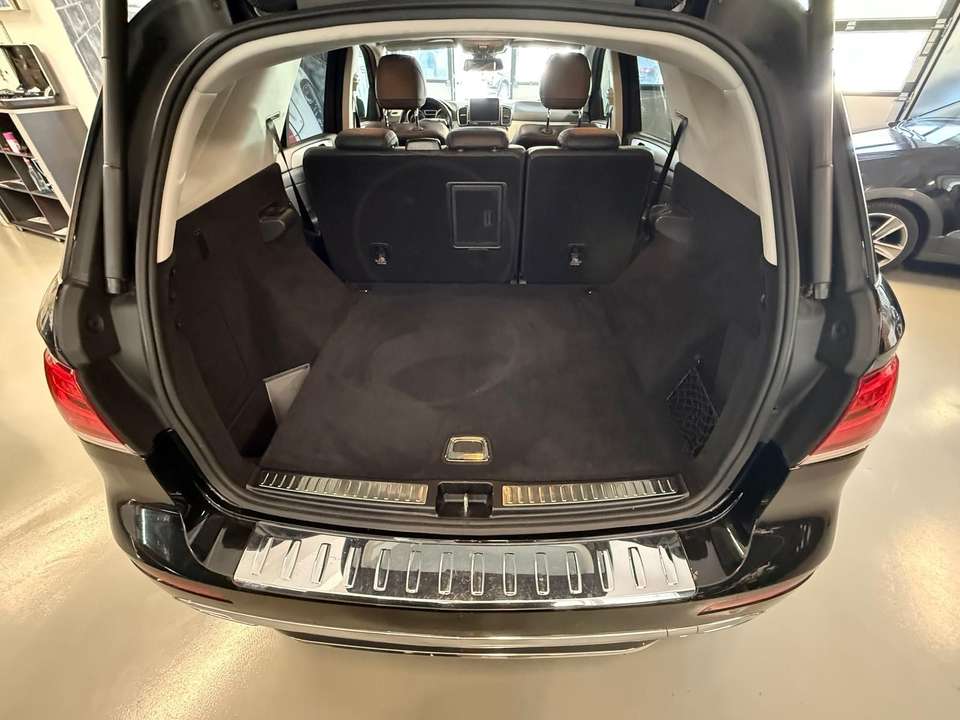 Mercedes-Benz GLE 350 - Imagem 11