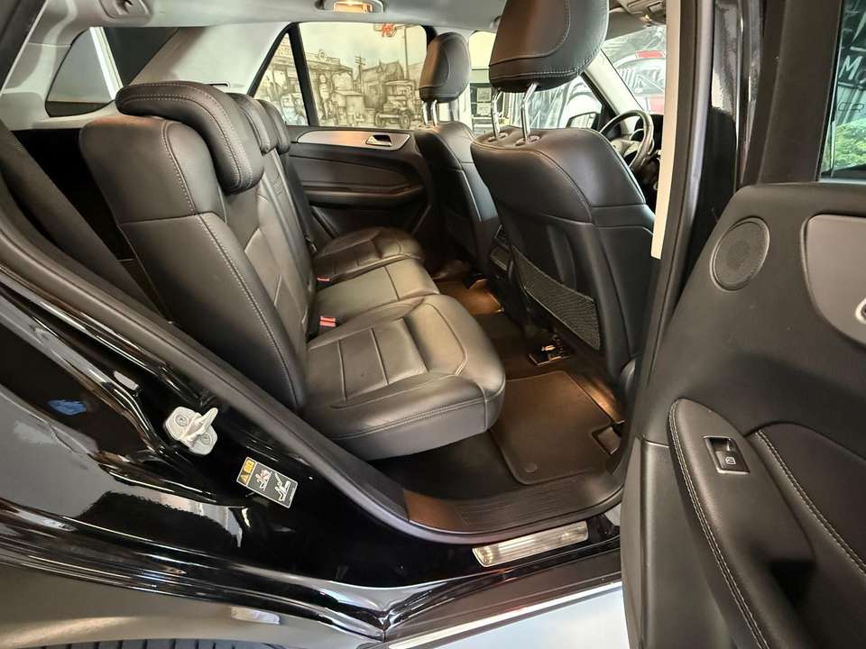 Mercedes-Benz GLE 350 - Imagem 12
