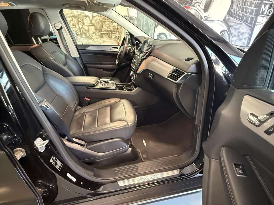 Mercedes-Benz GLE 350 - Imagem 14