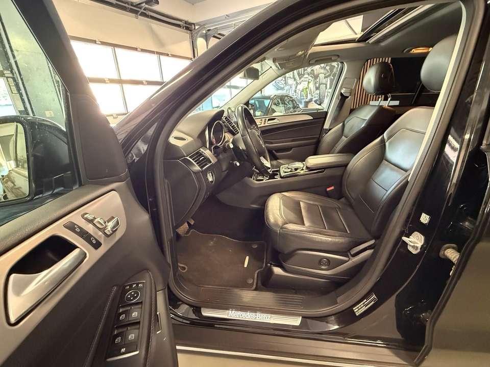 Mercedes-Benz GLE 350 - Imagem 15