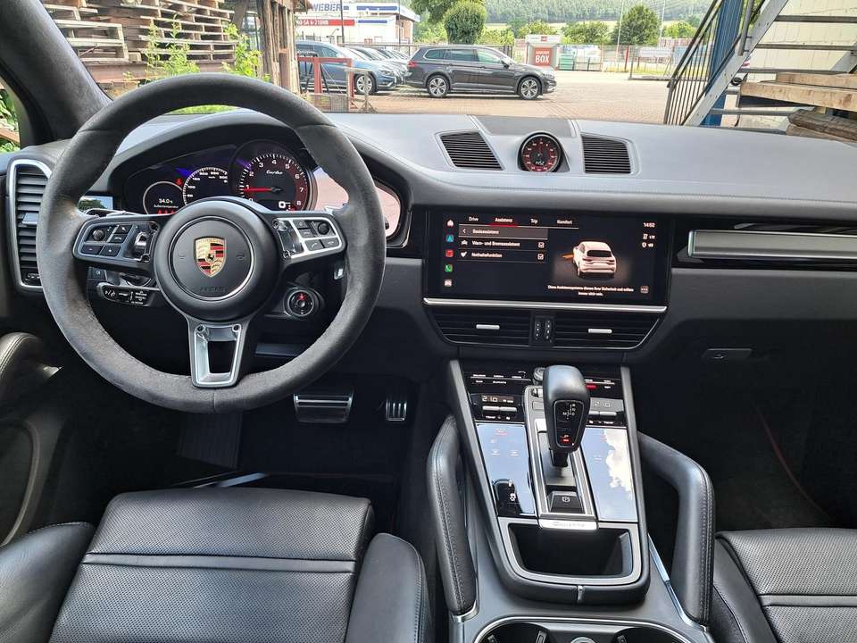 Porsche Cayenne - Imagem 15