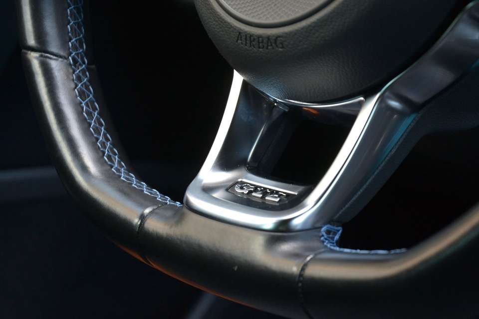 Volkswagen Golf GTE - Imagem 7