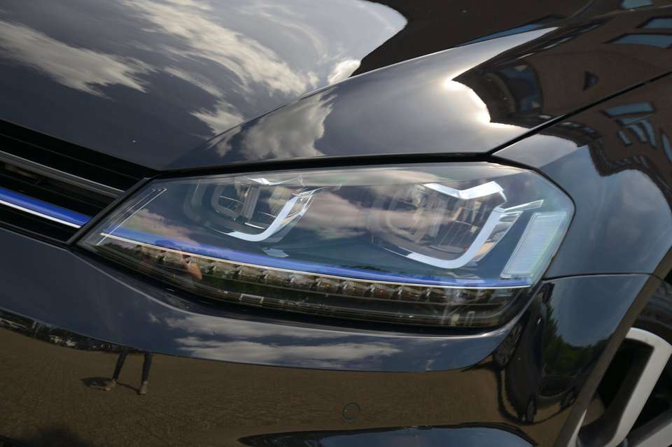 Volkswagen Golf GTE - Imagem 8